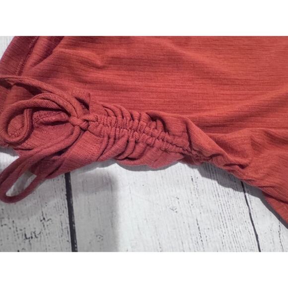 Kingston Grey Side Cinched Top - Picture 5 of 5